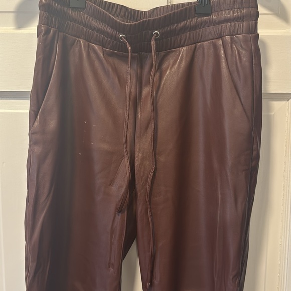 Loft, leather like pants, extra small - Picture 2 of 4